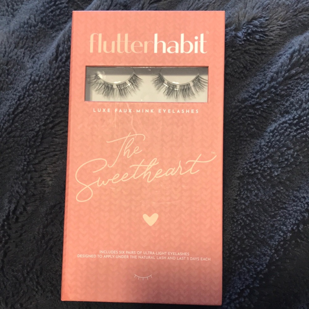 Brand new flutterhabit lashes